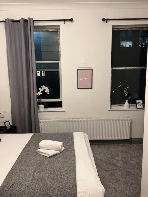 1 Bedroom Flat In Kings Cross! London Kültér fotó